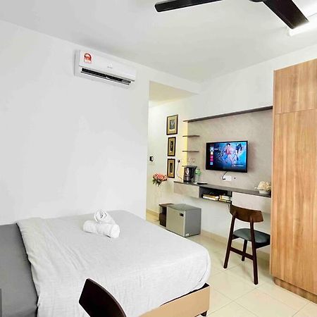 Studio Room Alanis Suite @ Klia Sepang Bagian luar foto