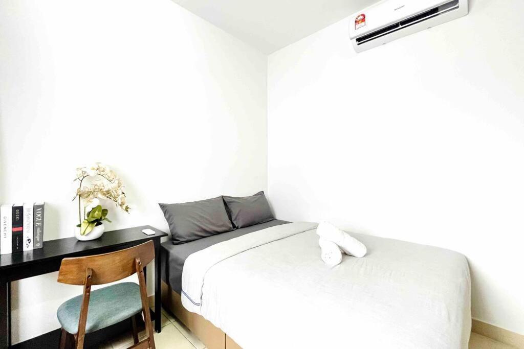 Studio Room Alanis Suite @ Klia Sepang Bagian luar foto