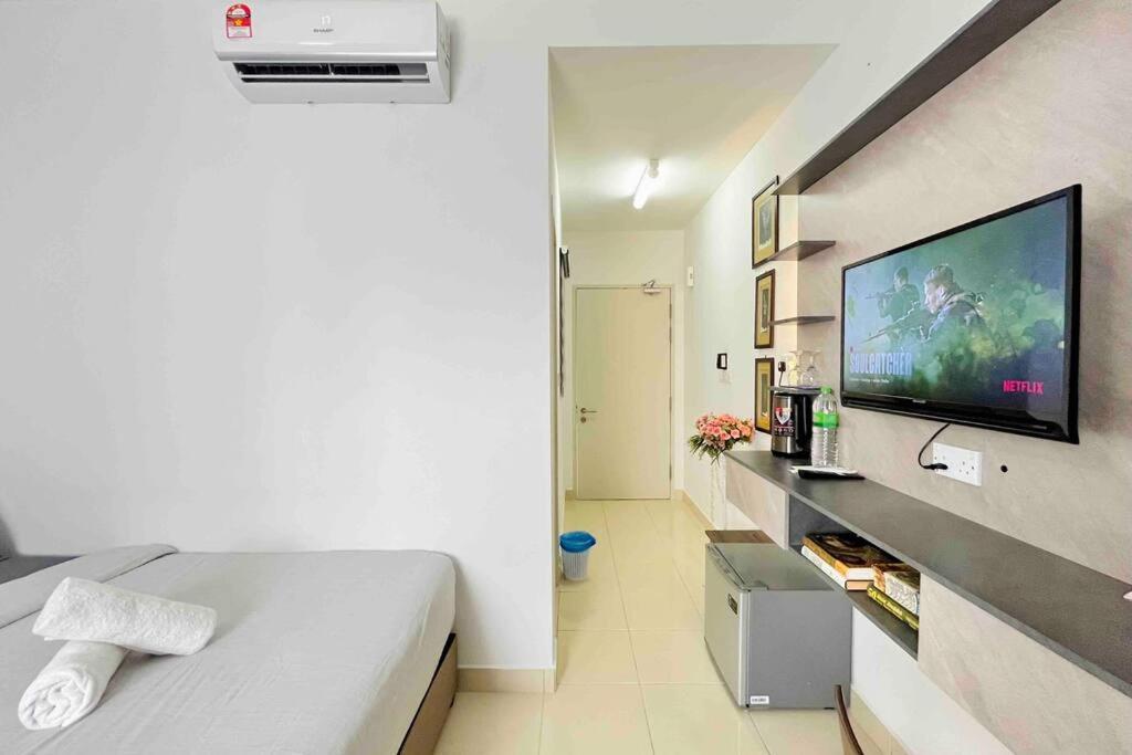 Studio Room Alanis Suite @ Klia Sepang Bagian luar foto
